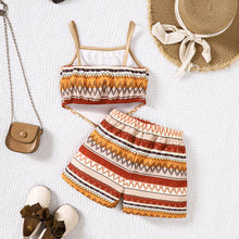 Carregar imagem no visualizador da galeria, Crop top y short con estampas a rayas
