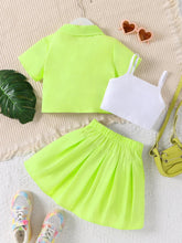 Carregar imagem no visualizador da galeria, Crop top blanco con camisa y pollera verde
