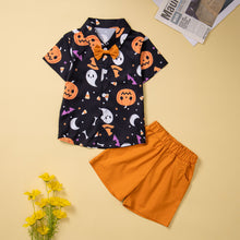 Cargar imagen en el visor de la galería, Camisa negra con estampas de halloween y short  naranja
