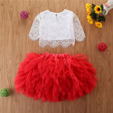 Carregar imagem no visualizador da galeria, Blusa blanca con encajes y pollera tutu irregular
