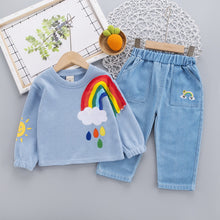 Cargar imagen en el visor de la galería, Buzo de arco iris y pantalón jeans
