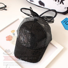 Cargar imagen en el visor de la galería, Gorra Kepi con lentejuelas ajustable
